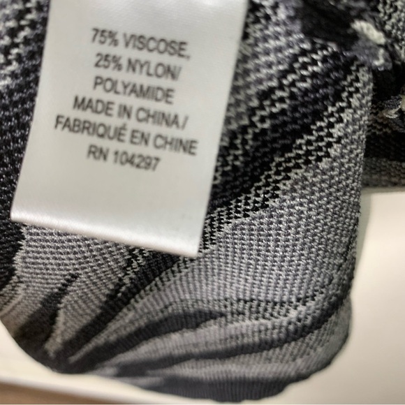 Milly Womens Ikat Jacquard sleeveless Flare Dress in black white multi L - Picture 6 of 9